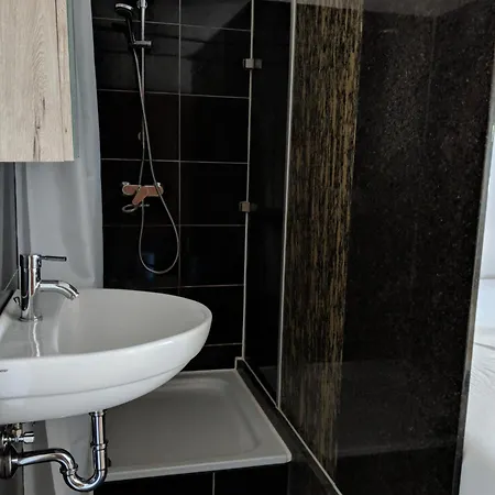 Heinrichsberger Apartman *